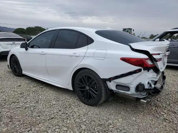 4T1DAACKXSU602252 2025 TOYOTA CAMRY - Image 2