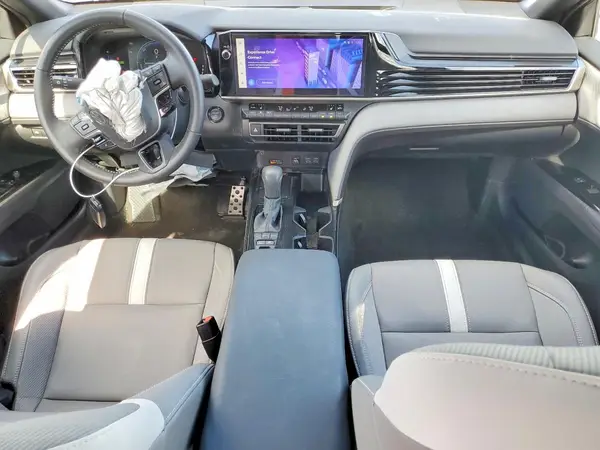 4T1DAACKXSU603174 2025 TOYOTA CAMRY - Image 8