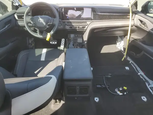4T1DAACKXSU603689 2025 TOYOTA CAMRY - Image 8