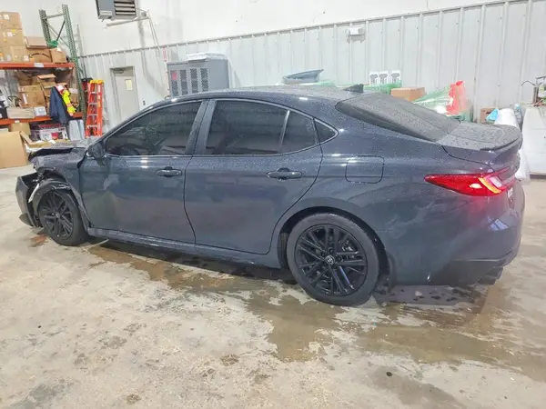 4T1DAACKXSU608004 2025 TOYOTA CAMRY - Image 2