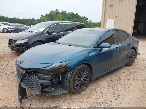 4T1DAACKXSU612571 2025 TOYOTA CAMRY - Image 2