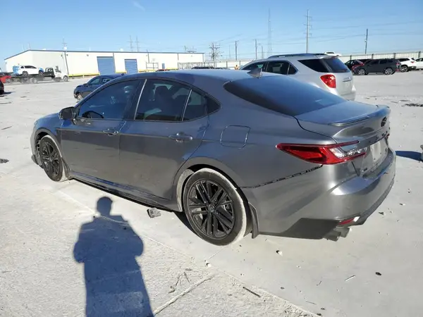 4T1DAACKXSU612991 2025 TOYOTA CAMRY - Image 2