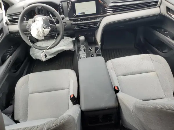 4T1DAACKXSU613302 2025 TOYOTA CAMRY - Image 8