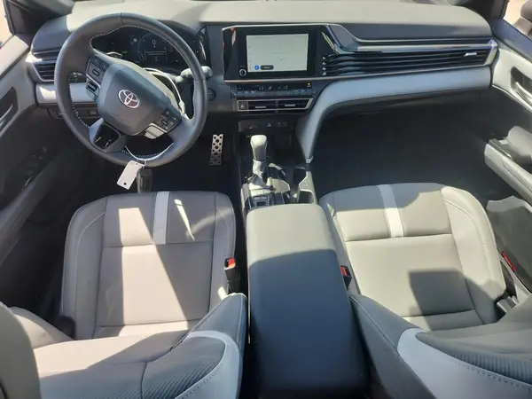 4T1DAACKXSU618788 2025 TOYOTA CAMRY - Image 8