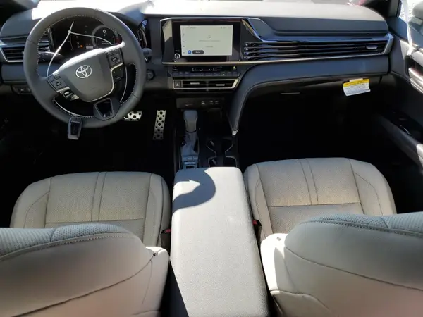 4T1DAACKXSU619794 2025 TOYOTA CAMRY - Image 8
