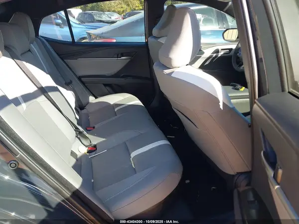4T1DAACKXSU625367 2025 TOYOTA CAMRY - Image 8