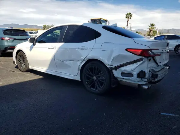 4T1DAACKXSU628141 2025 TOYOTA CAMRY - Image 2