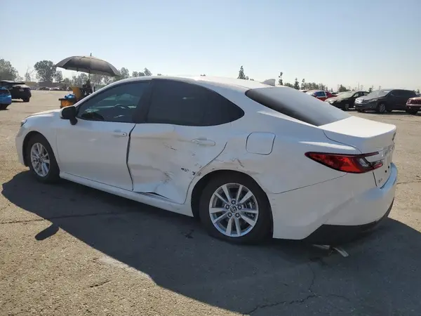 4T1DAACKXSU629032 2025 TOYOTA CAMRY - Image 2
