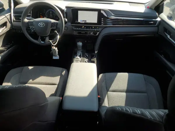 4T1DAACKXSU629032 2025 TOYOTA CAMRY - Image 8
