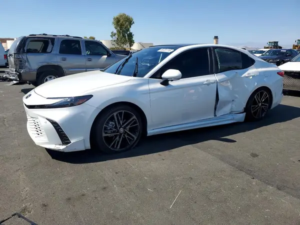 4T1DAACKXSU629225 2025 TOYOTA CAMRY - Image 1