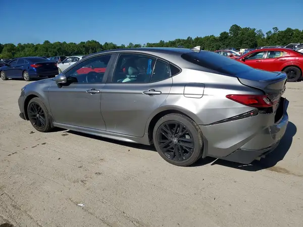 4T1DAACKXSU630696 2025 TOYOTA CAMRY - Image 2