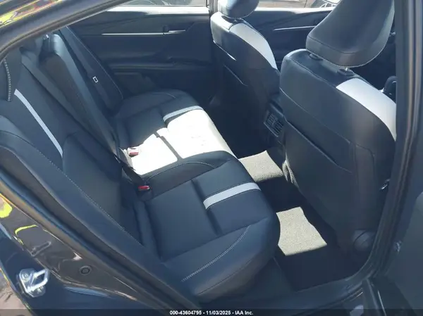 4T1DAACKXSU631671 2025 TOYOTA CAMRY - Image 8