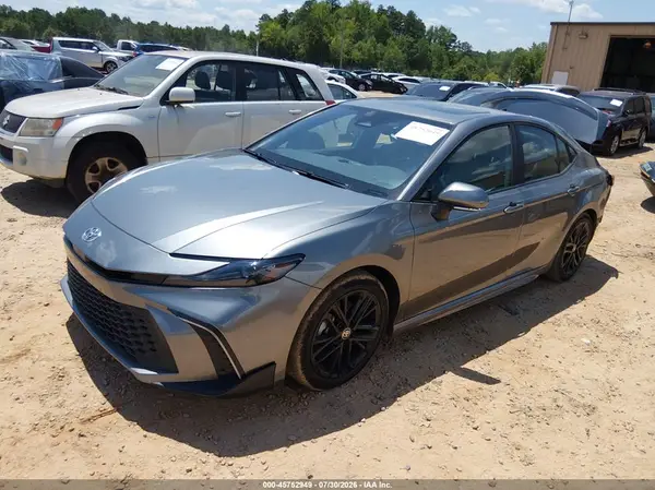 4T1DAACKXSU634425 2025 TOYOTA CAMRY - Image 2