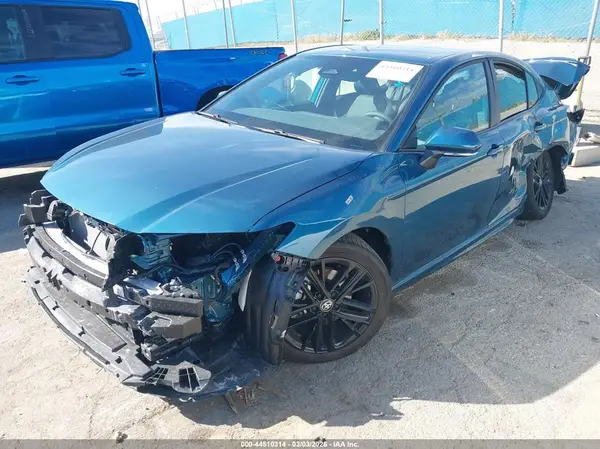 4T1DAACKXSU643366 2025 TOYOTA CAMRY - Image 2