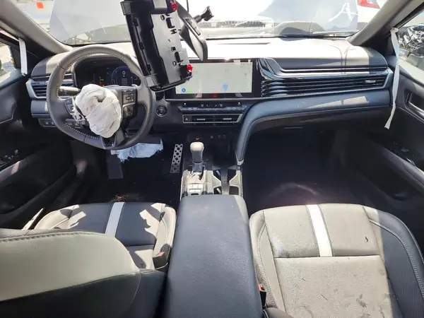 4T1DAACKXSU644274 2025 TOYOTA CAMRY - Image 8