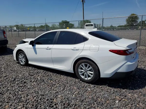4T1DAACKXSU649541 2025 TOYOTA CAMRY - Image 2