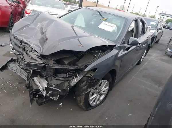 4T1DAACKXTU212334 2026 TOYOTA CAMRY - Image 2