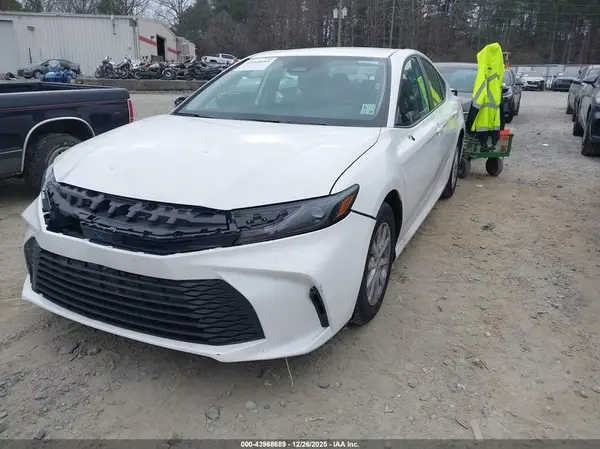 4T1DAACKXTU212771 2026 TOYOTA CAMRY - Image 2