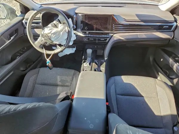 4T1DAACKXTU213645 2026 TOYOTA CAMRY - Image 8