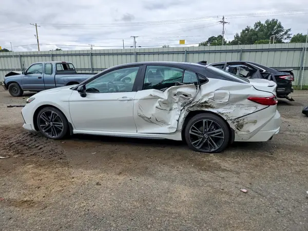 4T1DAACKXTU215329 2026 TOYOTA CAMRY - Image 2