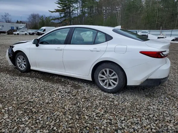 4T1DAACKXTU215749 2026 TOYOTA CAMRY - Image 2