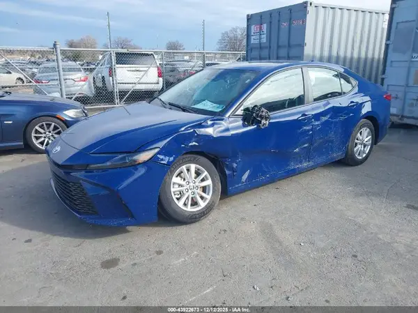 4T1DAACKXTU218585 2026 TOYOTA CAMRY - Image 2