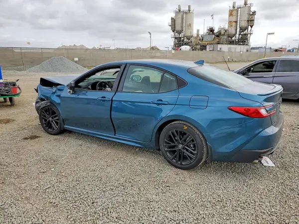 4T1DAACKXTU228162 2026 TOYOTA CAMRY - Image 2