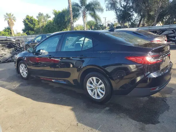 4T1DAACKXTU257600 2026 TOYOTA CAMRY - Image 2