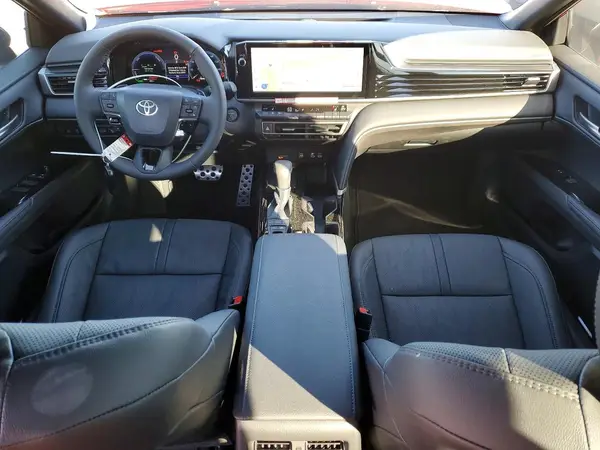 4T1DAACKXTU264692 2026 TOYOTA CAMRY - Image 8