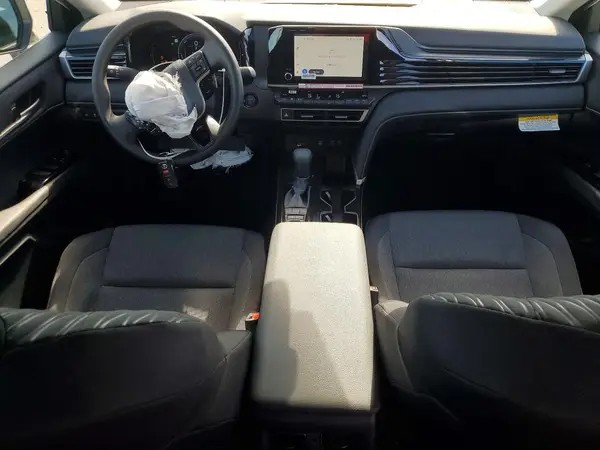 4T1DAACKXTU264806 2026 TOYOTA CAMRY - Image 8