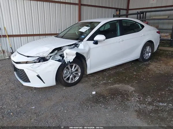 4T1DAACKXTU266930 2026 TOYOTA CAMRY - Image 2