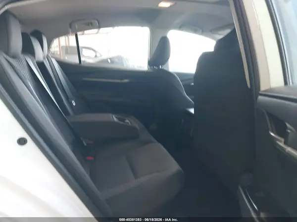 4T1DAACKXTU266930 2026 TOYOTA CAMRY - Image 8