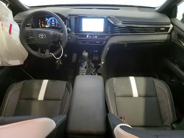 4T1DAACKXTU269570 2026 TOYOTA CAMRY - Image 8