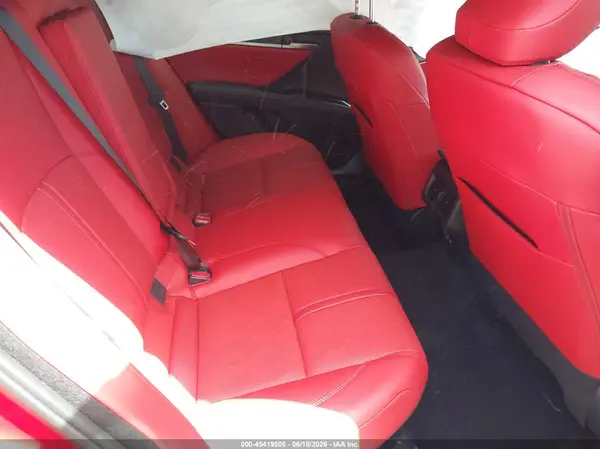 4T1DAACKXTU273943 2026 TOYOTA CAMRY - Image 8