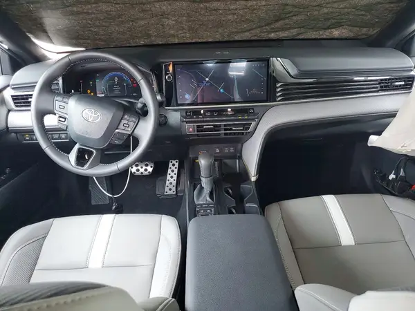 4T1DAACKXTU274350 2026 TOYOTA CAMRY - Image 8