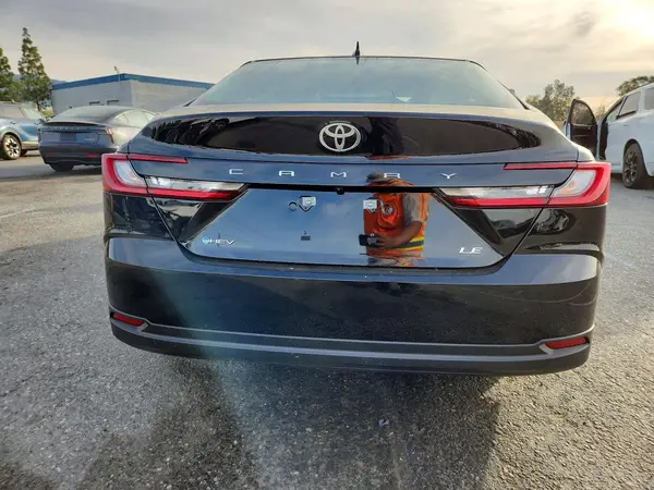2026 TOYOTA CAMRY auction photo 6