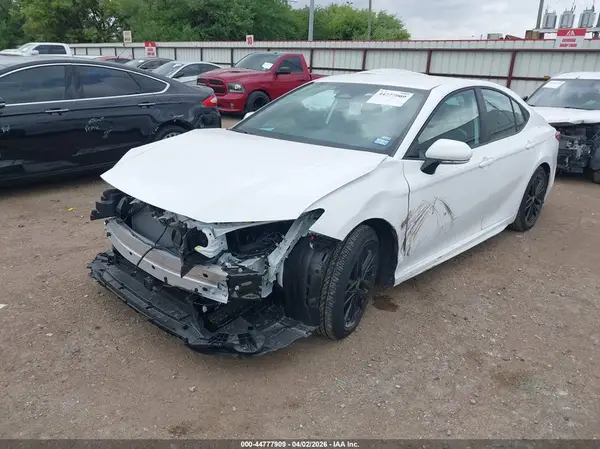 4T1DAACKXTU275952 2026 TOYOTA CAMRY - Image 2