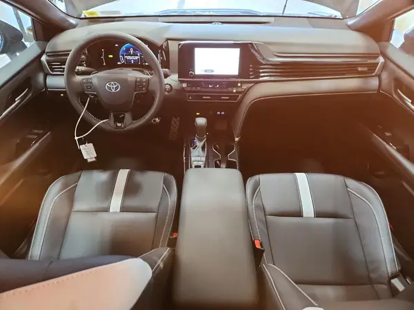 4T1DAACKXTU282321 2026 TOYOTA CAMRY - Image 8