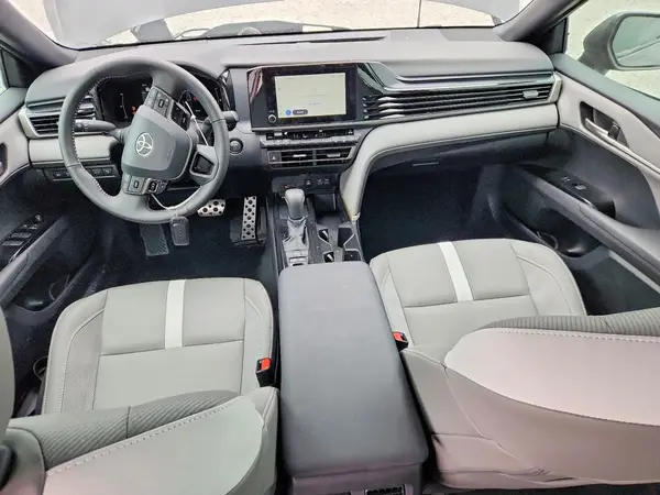 4T1DAACKXTU285526 2026 TOYOTA CAMRY - Image 8