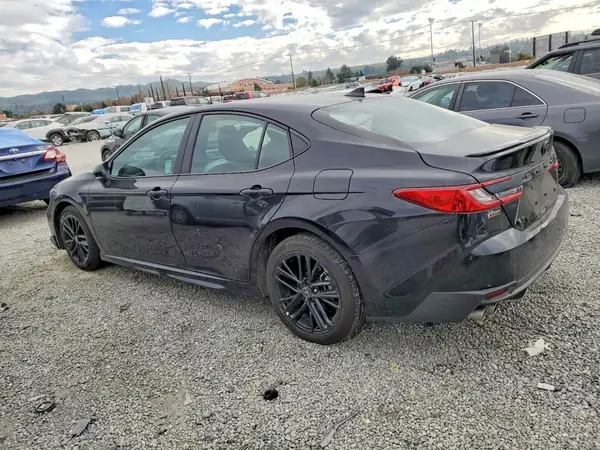 4T1DAACKXTU651971 2026 TOYOTA CAMRY - Image 2