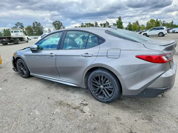4T1DAACKXTU661173 2026 TOYOTA CAMRY - Image 2