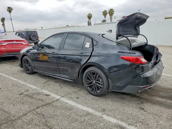 4T1DAACKXTU666115 2026 TOYOTA CAMRY - Image 2