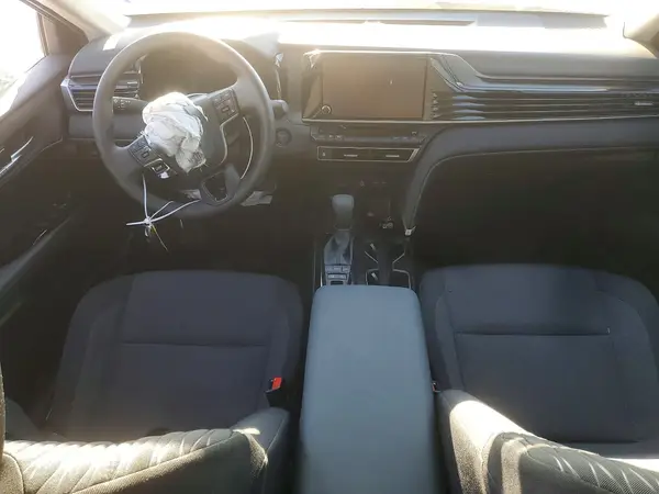 4T1DAACKXTU667538 2026 TOYOTA CAMRY - Image 8