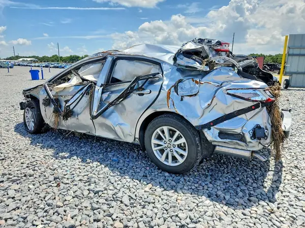 4T1DAACKXTU667782 2026 TOYOTA CAMRY - Image 2