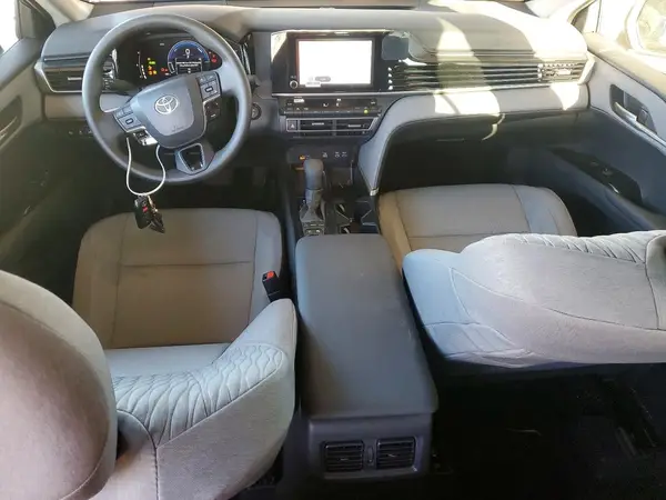 4T1DAACKXTU668849 2026 TOYOTA CAMRY - Image 8