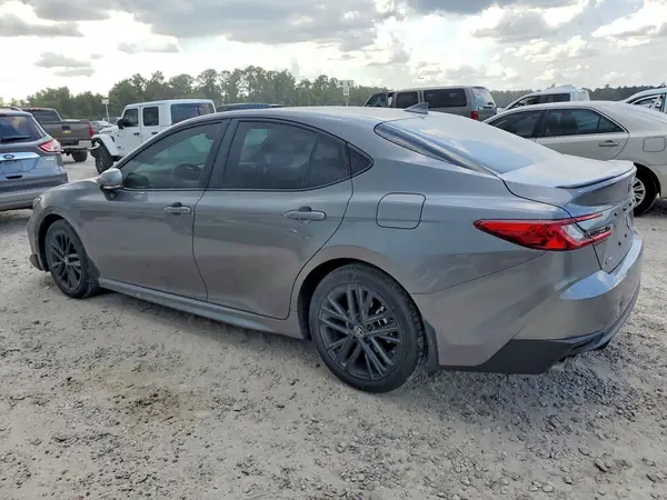 4T1DAACKXTU673405 2026 TOYOTA CAMRY - Image 2