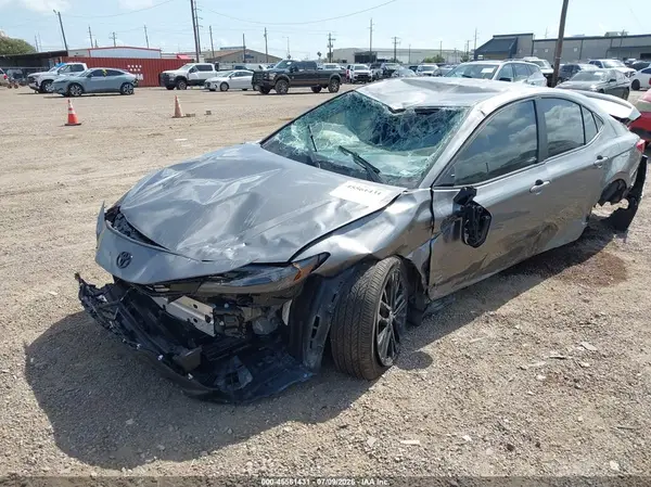 4T1DAACKXTU675123 2026 TOYOTA CAMRY - Image 2