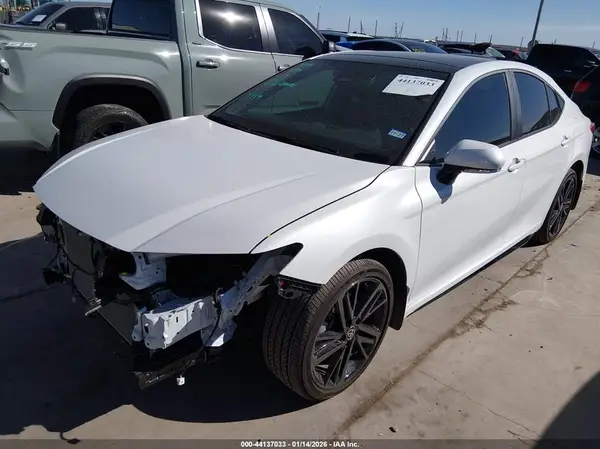4T1DAACKXTU676112 2026 TOYOTA CAMRY - Image 2