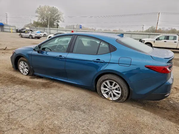 4T1DAACKXTU677597 2026 TOYOTA CAMRY - Image 2
