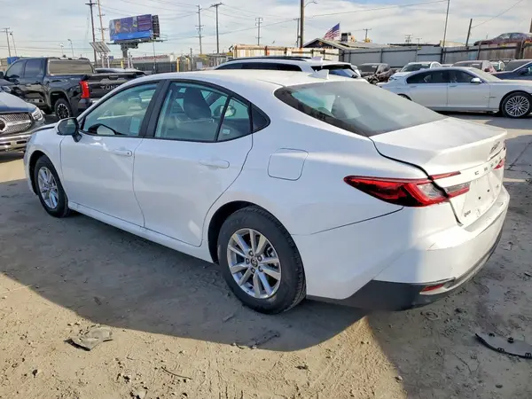 4T1DAACKXTU684291 2026 TOYOTA CAMRY - Image 2